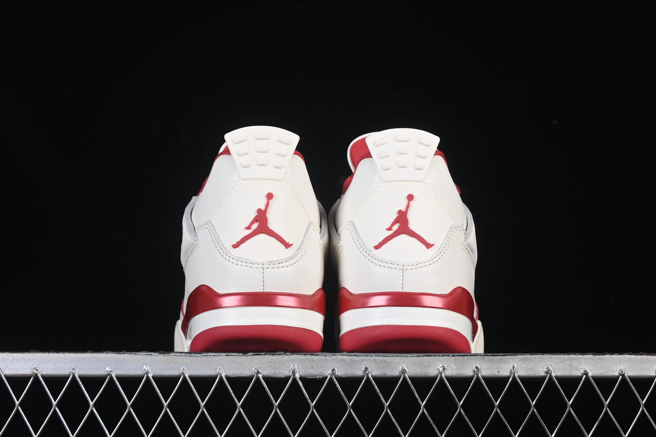 All categories Air Jordan Jordan series basketball shoes Air Jordan 4 OG version Air Jordan 4 Retro "Valentine's Day" AJ4 Joe 4 Red Valentine's Day HV0823-108